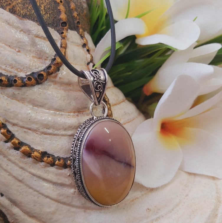 Mookaite Decision Making Gemstone Pendant (E1809)