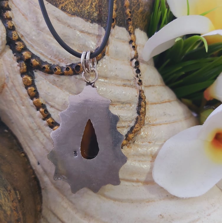 Agate Protection Gemstone Pendant (E1817)