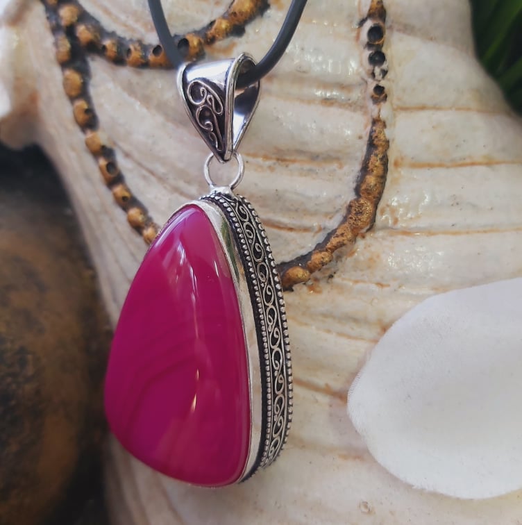 Agate Grounding Gemstone Pendant (E1825)