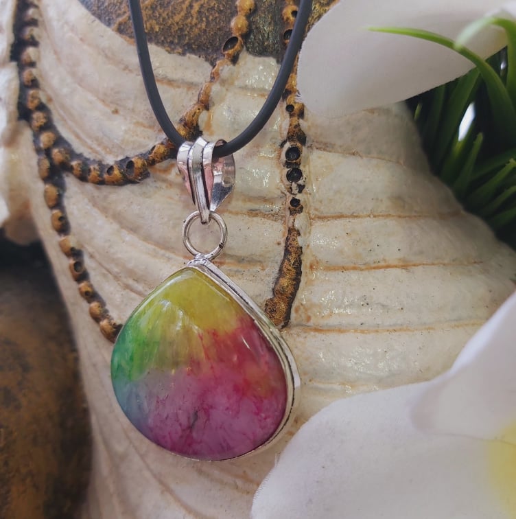 Rainbow Agate Gemstone Pendant (E1833)