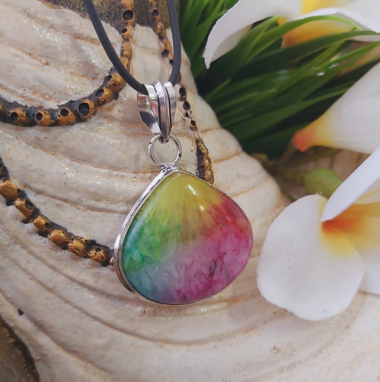 Rainbow Agate Gemstone Pendant (E1833)