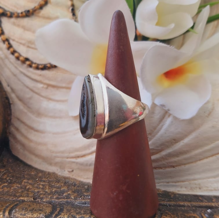 Agate Physical Wellbeing Gemstone Ring US 7 (E1864)