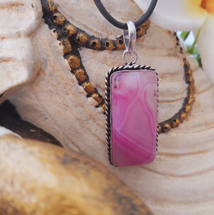 Agate Grounding & Protection Gemstone Pendant (E1888)