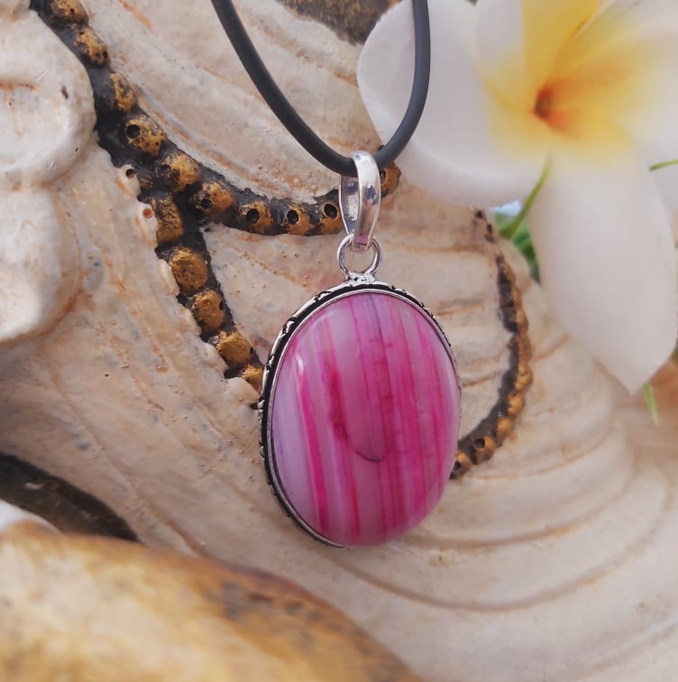 Agate Grounding & Protection Gemstone Pendant (E1889)