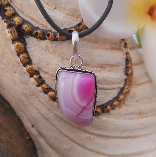 Agate Grounding & Protection Gemstone Pendant (E1894)