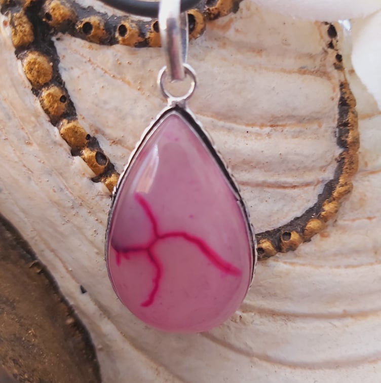 Agate Grounding & Protection Gemstone Pendant (E1896)