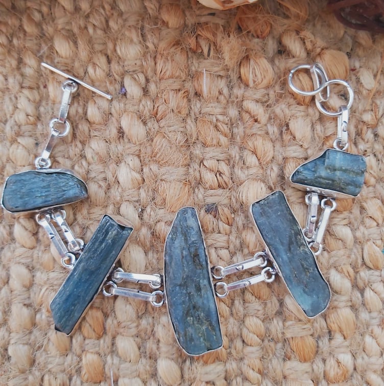 Kyanite Third Eye Chakra Bracelet 19 cm (E1949)