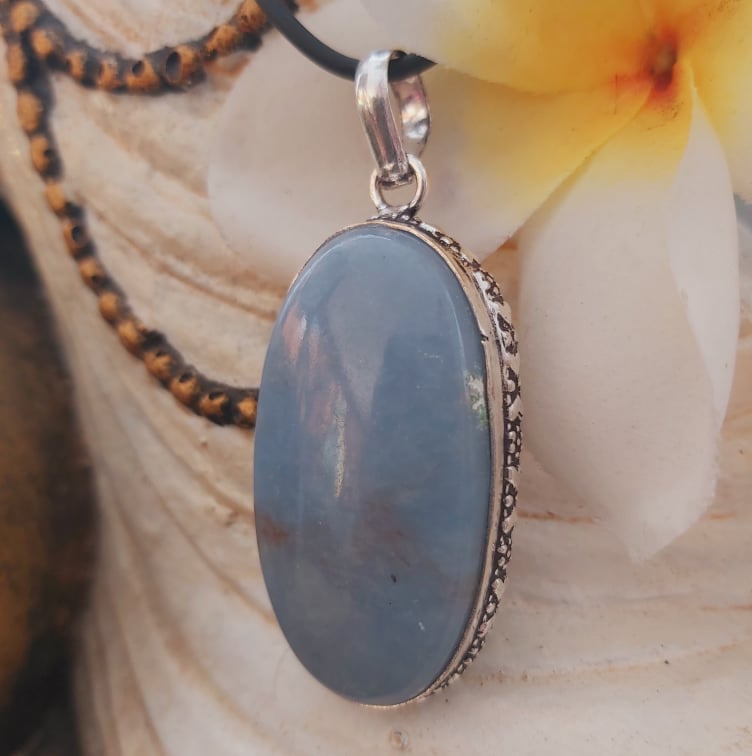 Angelite Inner Peace Gemstone Pendant Necklace (E1969)