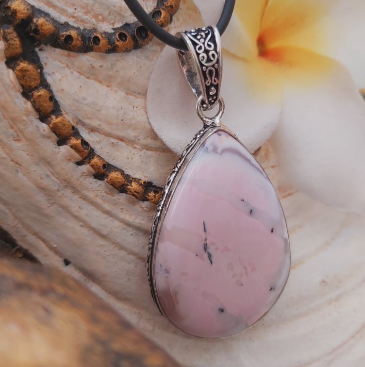 Dendritic Opal Acceptance Pendant (E2001)