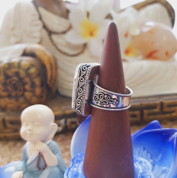 Selenite Third Eye Ring  Size US 8.5 (E2034)