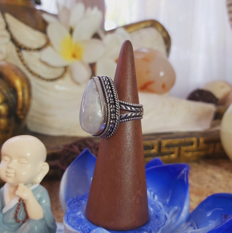 Rainbow Moonstone Ring Size US 6 (E2048)