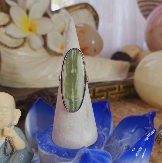 Larsonite Spiritual Grounding Gemstone Ring Size US 8 (E2053)