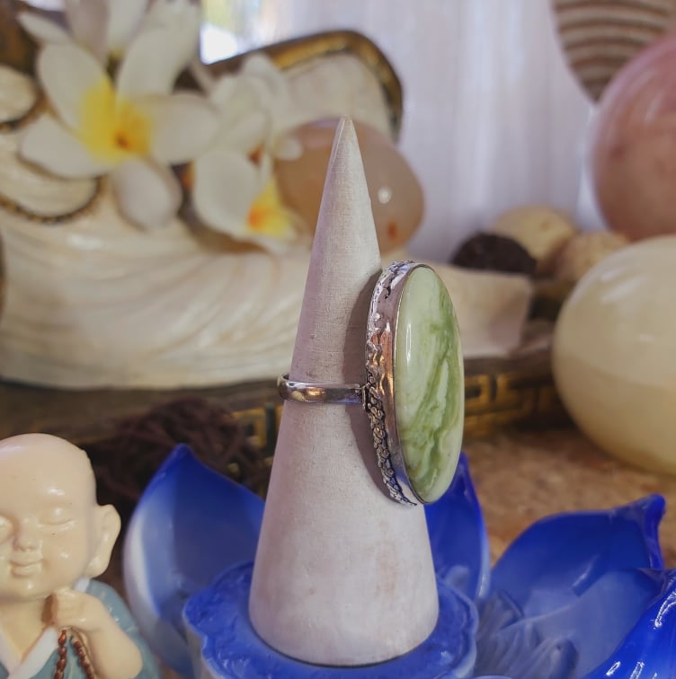 Larsonite Spiritual Grounding Gemstone Ring Size US 9 (E2057)