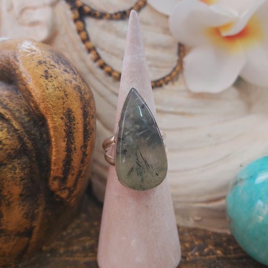 Prehnite Heart Chakra Gemstone Ring US 7.5 (E2154)