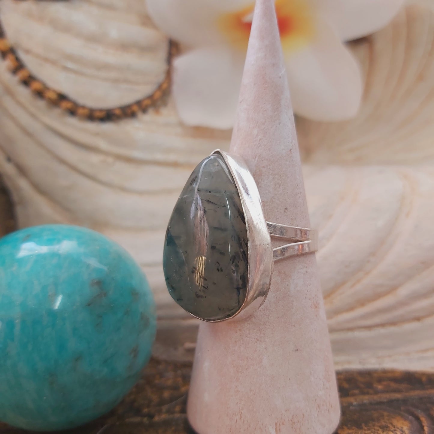 Prehnite Heart Chakra Gemstone Ring US 9 (E2157)