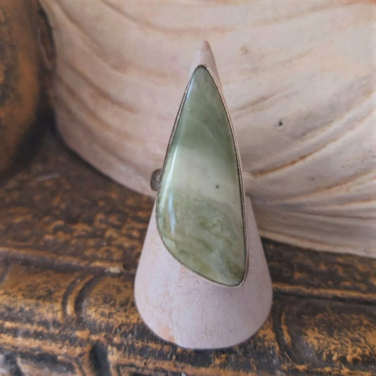 Larsonite Spiritual Grounding Gemstone Ring Size US 9.5 (E2370)