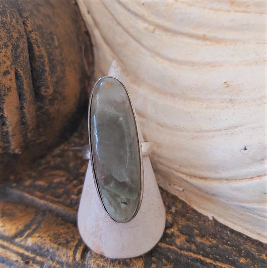 Fluorite Spiritual Growth & Grounding Gemstone Ring Size US 9.5 (E2380)