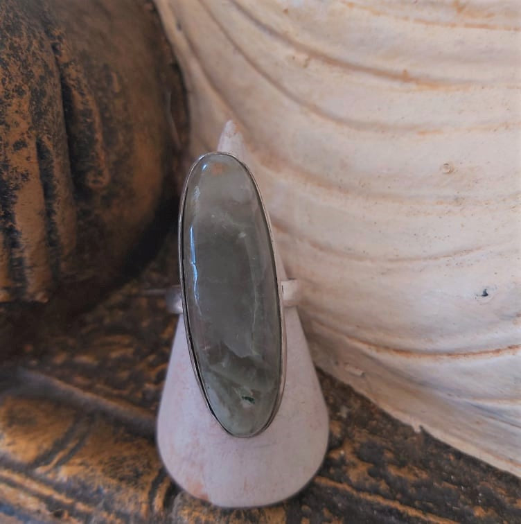 Fluorite Spiritual Growth & Grounding Gemstone Ring Size US 9.5 (E2380)