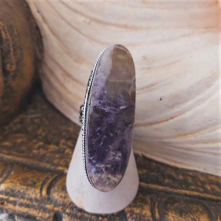 Fluorite Spiritual Growth & Grounding Gemstone Ring Size US 7 (E2383)
