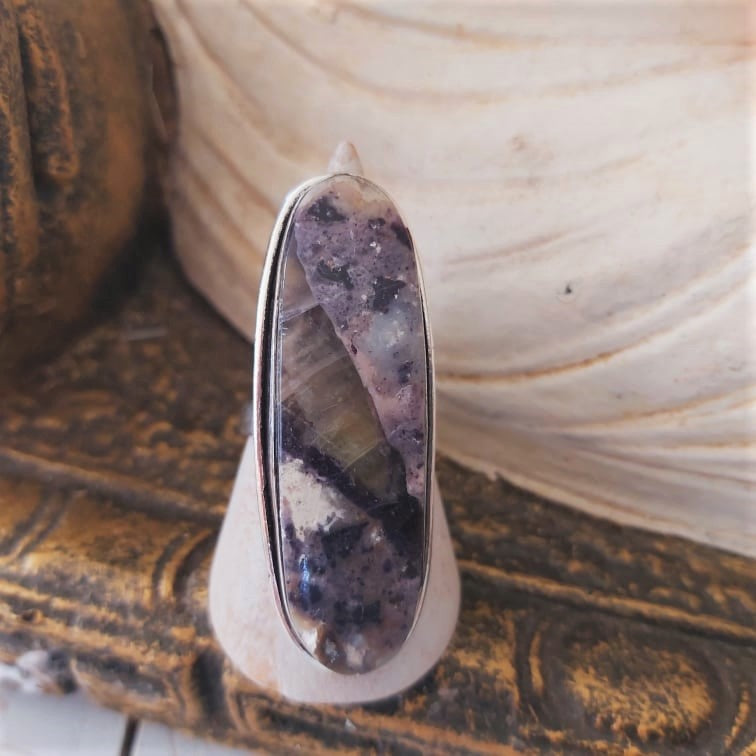 Fluorite Spiritual Growth & Grounding Gemstone Ring Size US 10 (E2388)