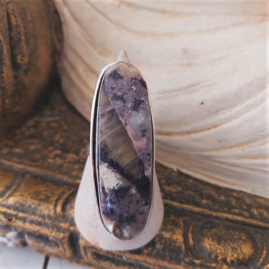 Fluorite Spiritual Growth & Grounding Gemstone Ring Size US 10 (E2388)