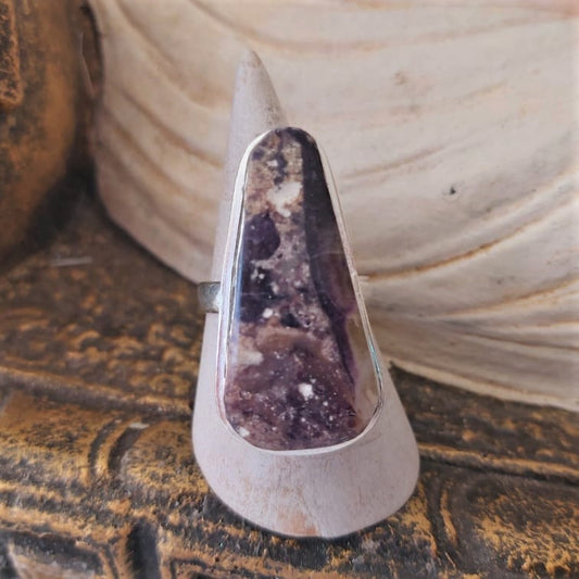 Fluorite Spiritual Growth & Grounding Gemstone Ring Size US 10 (E2391)