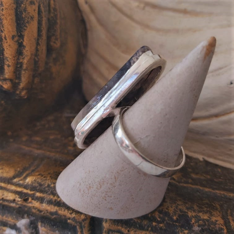 Fluorite Spiritual Growth & Grounding Gemstone Ring Size US 10 (E2391)