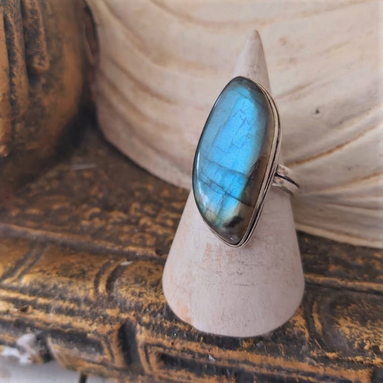 Labradorite Inner Spirit & Psychic Protection Gemstone Ring US 8.5 (E2395)