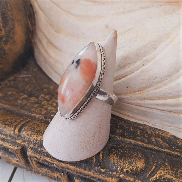Sunstone Sacral Chakra Gemstone Ring US 9 (E2405)