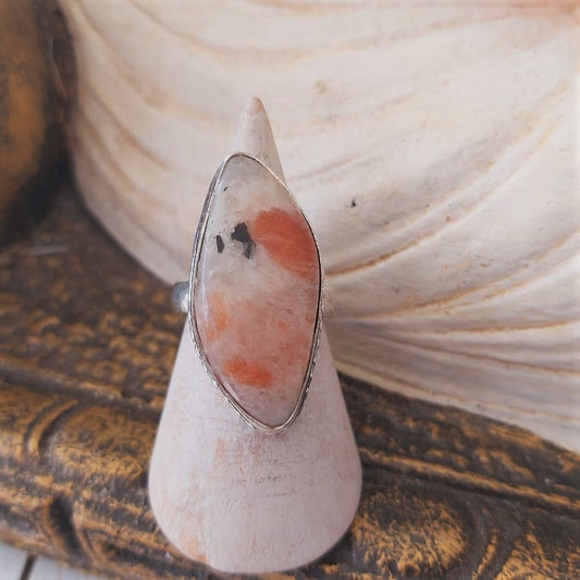 Sunstone Sacral Chakra Gemstone Ring US 9 (E2405)