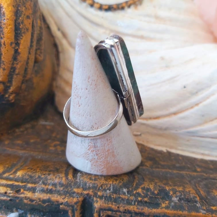 Chrysoprase Forgiveness Gemstone Ring Size US 8 (E2439)