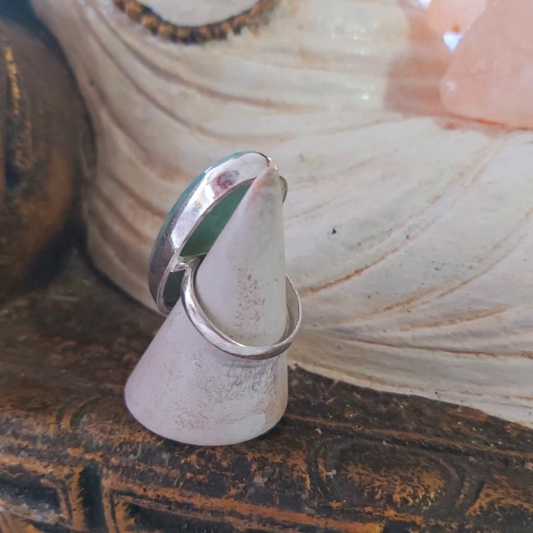 Aquamarine Gemstone Stone of Courage Ring Size US 6 (E2472)