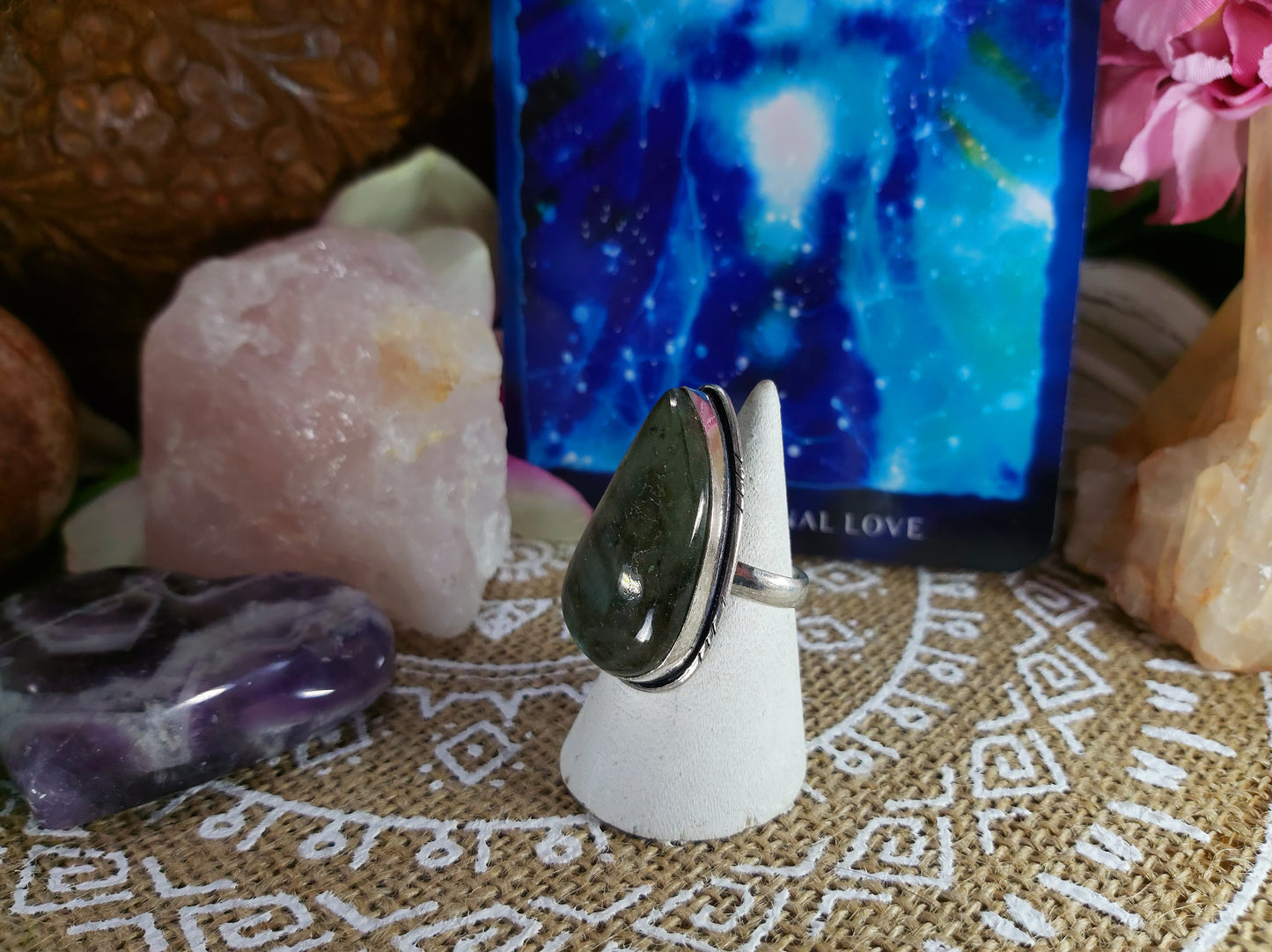 Labradorite Inner Spirit Ring Size US 6.5 (E308)