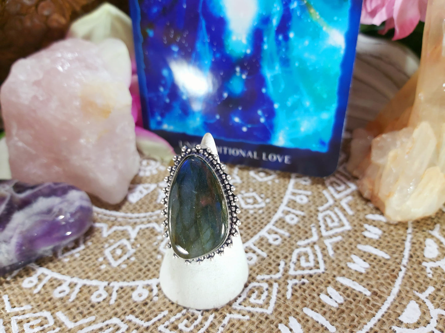 Labradorite Inner Spirit Ring Size US 8.5 (E310)