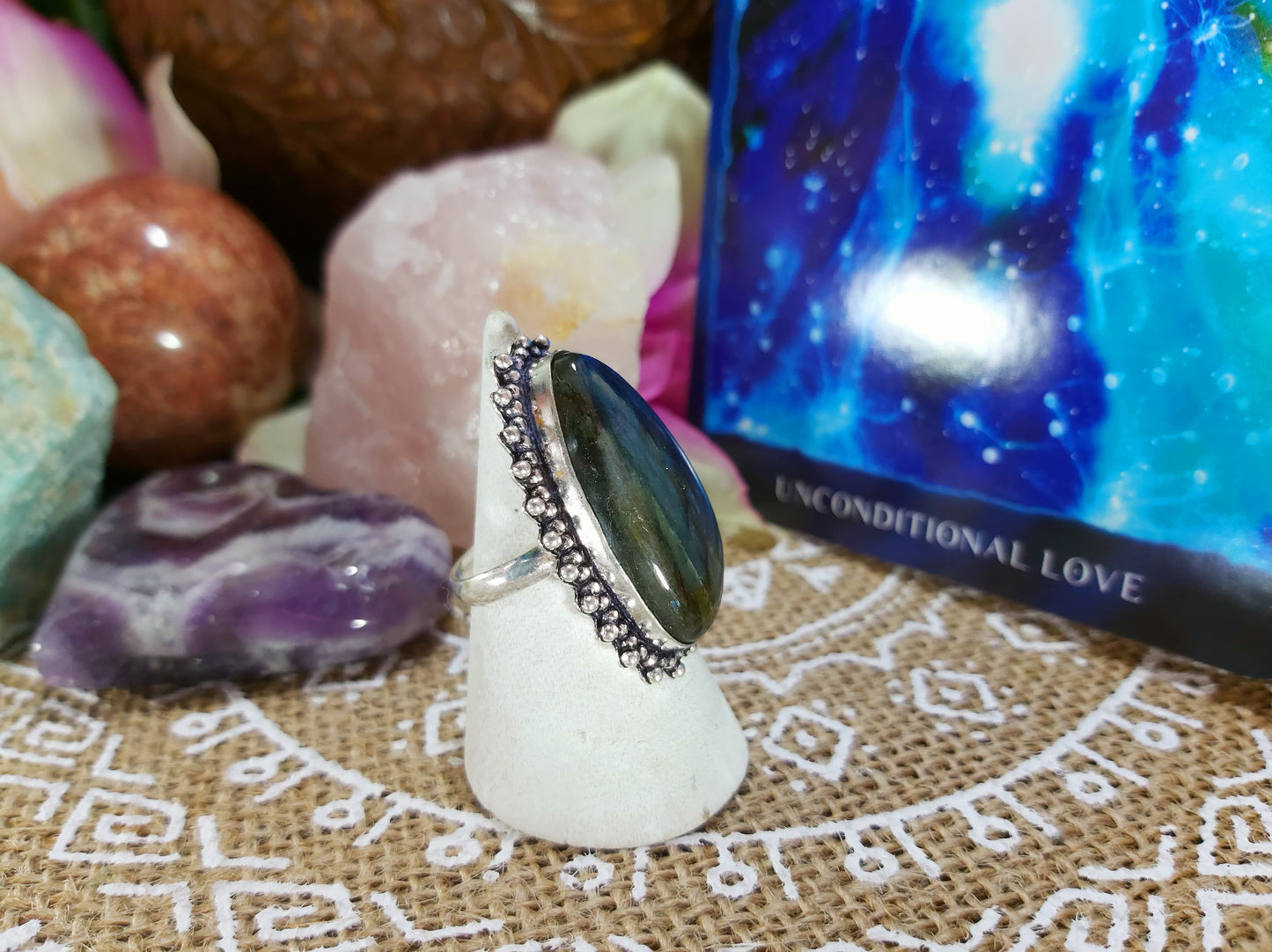 Labradorite Inner Spirit Ring Size US 8.5 (E310)