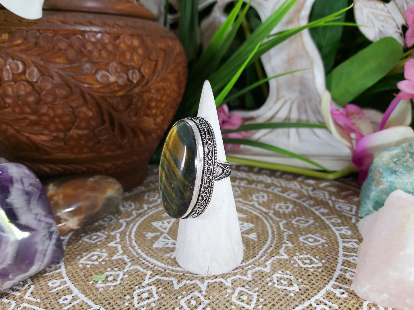 Tiger Eye Earth Star Gemstone Ring Size US 8 (E597)