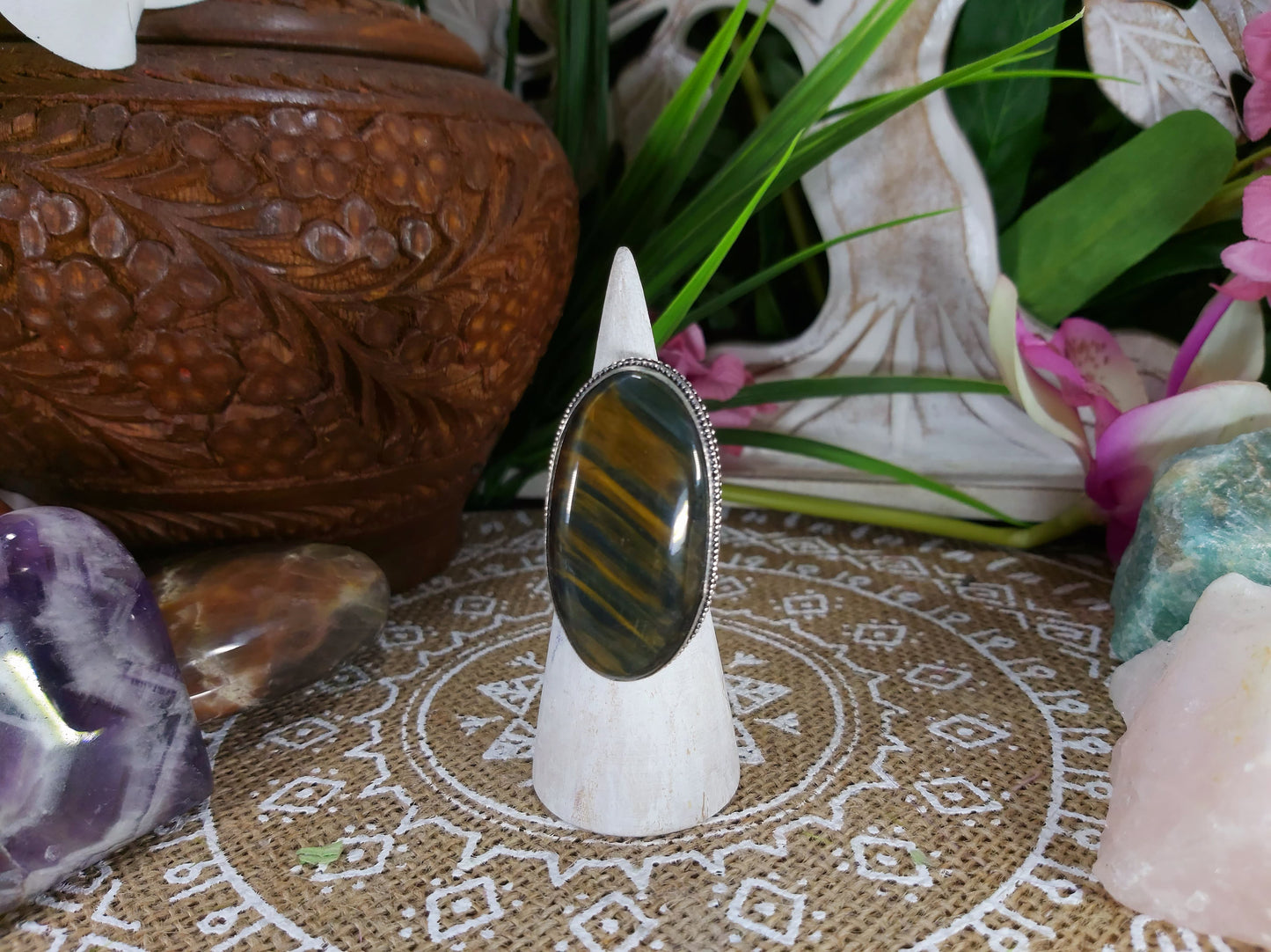 Tiger Eye Earth Star Gemstone Ring Size US 8 (E597)