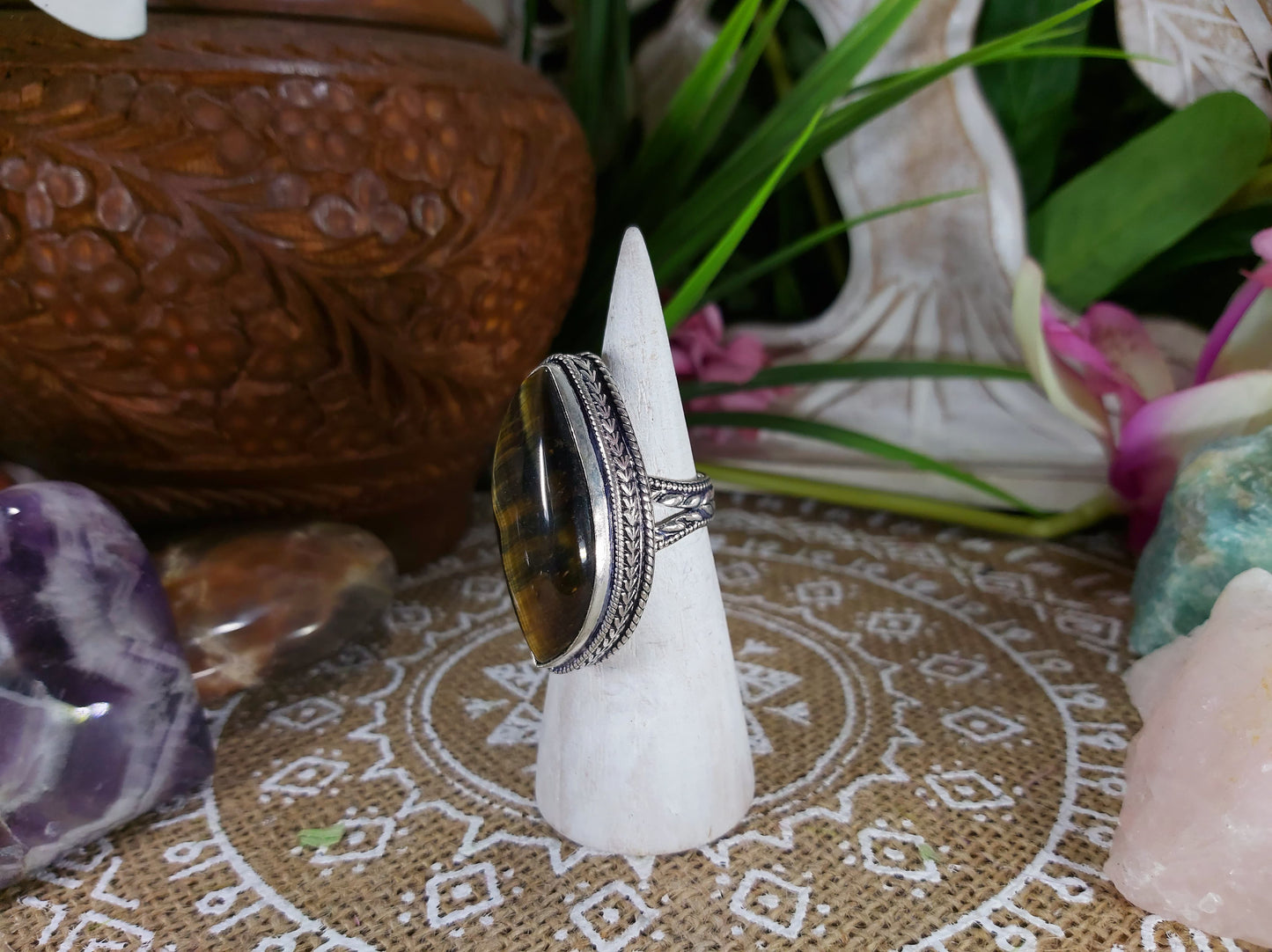 Tiger Eye Earth Star Gemstone Ring Size US 8 (E598)