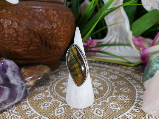 Tiger Eye Earth Star Gemstone Ring Size US 8 (E598)