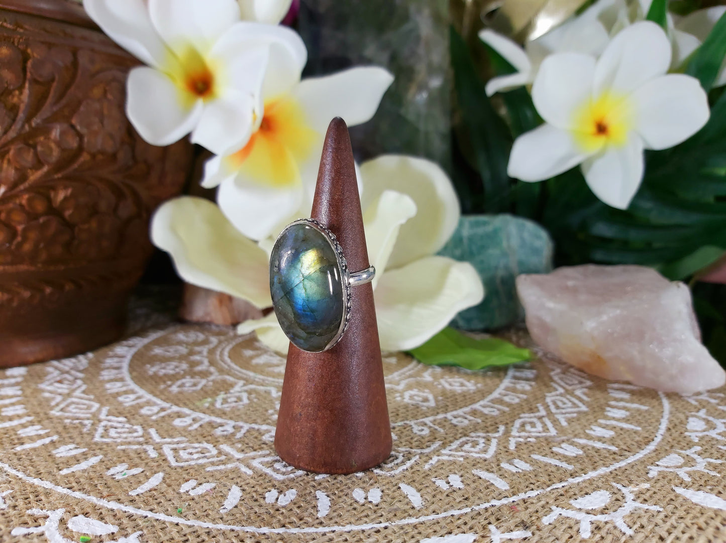 Labradorite Inner Spirit Gemstone Ring Size US 7.5 (E748)