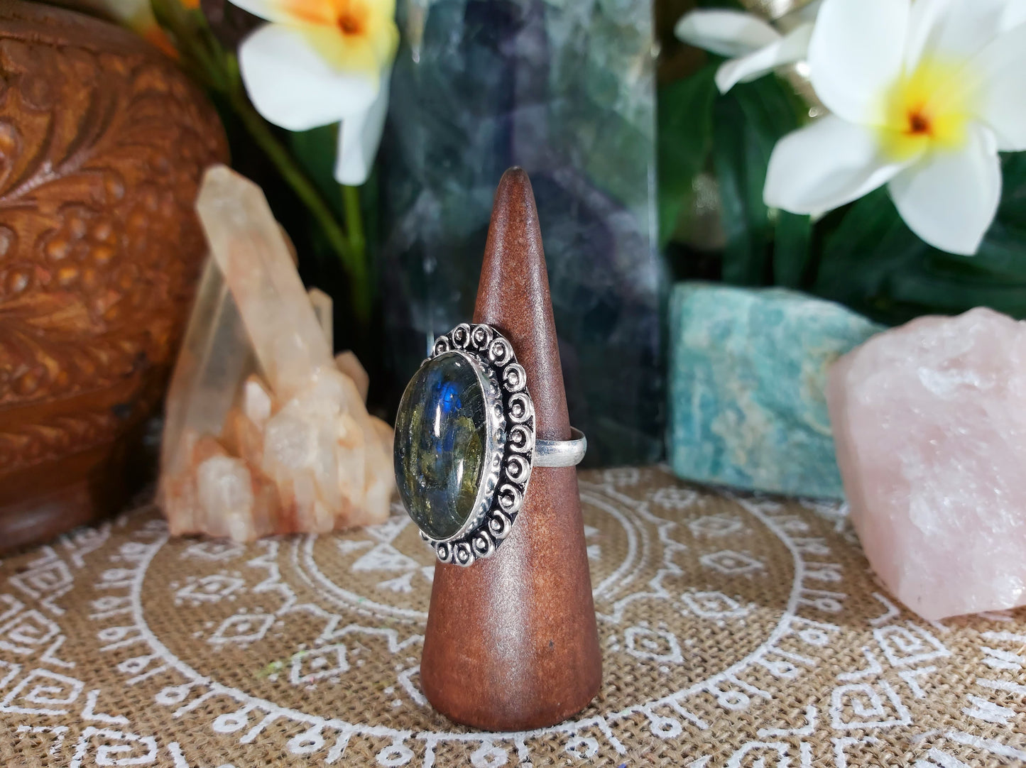 Labradorite Inner Spirit Gemstone Ring Size US 9 (E759)
