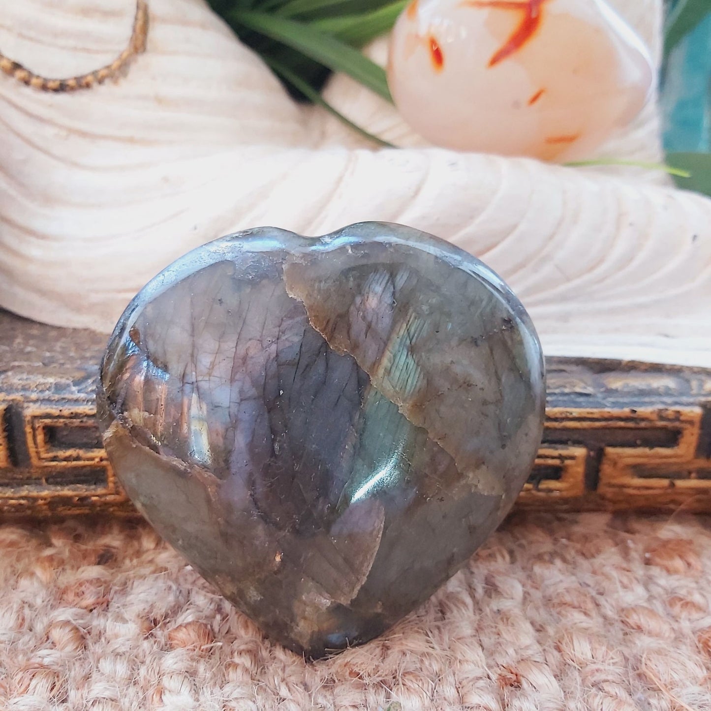 Labradorite Heart Psychic Crystal 233 gms (GEM143)