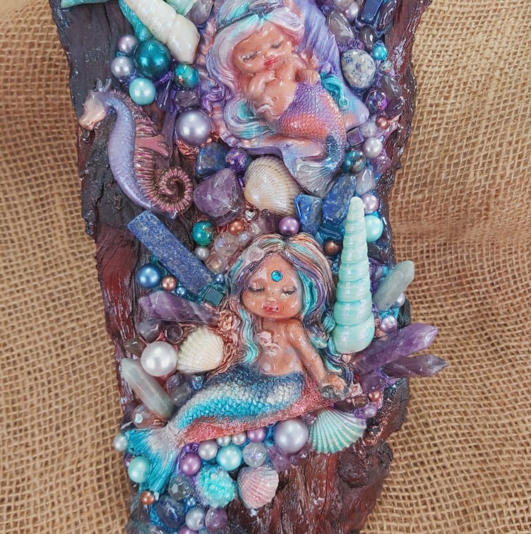 Handmade Crystal Sculpture Decor – Amethyst, Kyanite, & Lapis Lazuli (Deco 2)