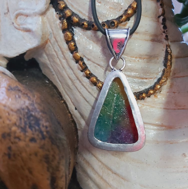 Rainbow Agate Grounding Gemstone Pendant (E2137)