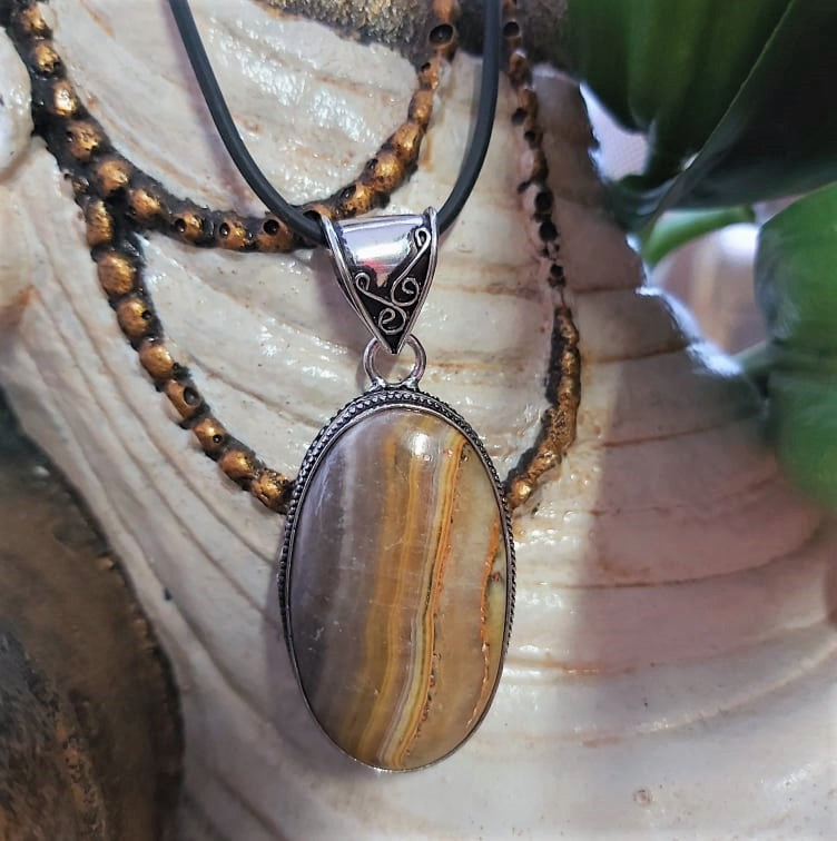 Bumblebee Jasper Gemstone Pendant (E2142)
