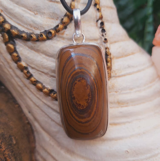 Tiger Eye Gemstone Pendant Necklace (E2270)
