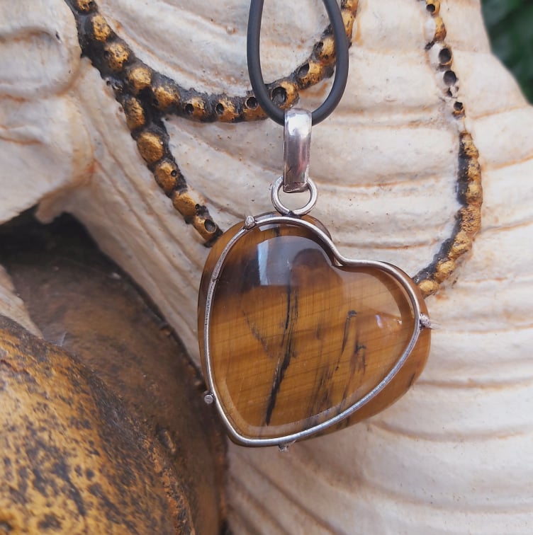 Tiger Eye Gemstone Pendant Necklace (E2272)