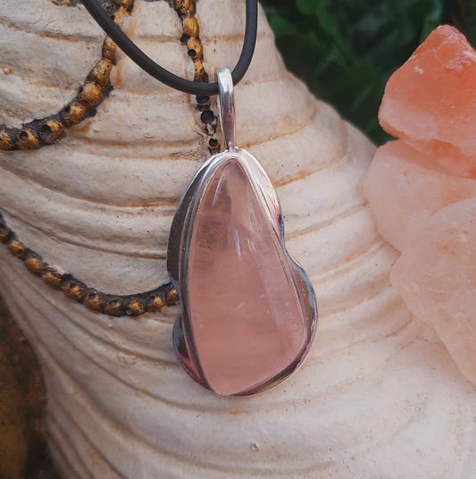Rose Quartz True Love Gemstone Pendant (E2274)