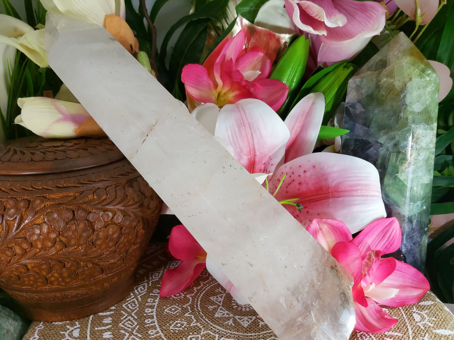 Clear Quartz Crystal 1827 gms (GEM23)