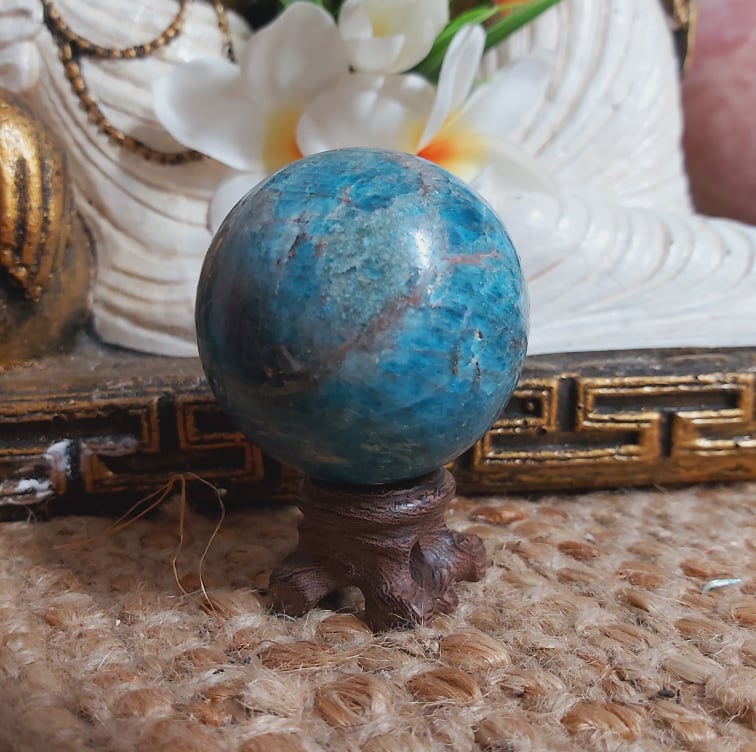 Apatite Third Eye Chakra Gemstone 315 gms (GEM257)